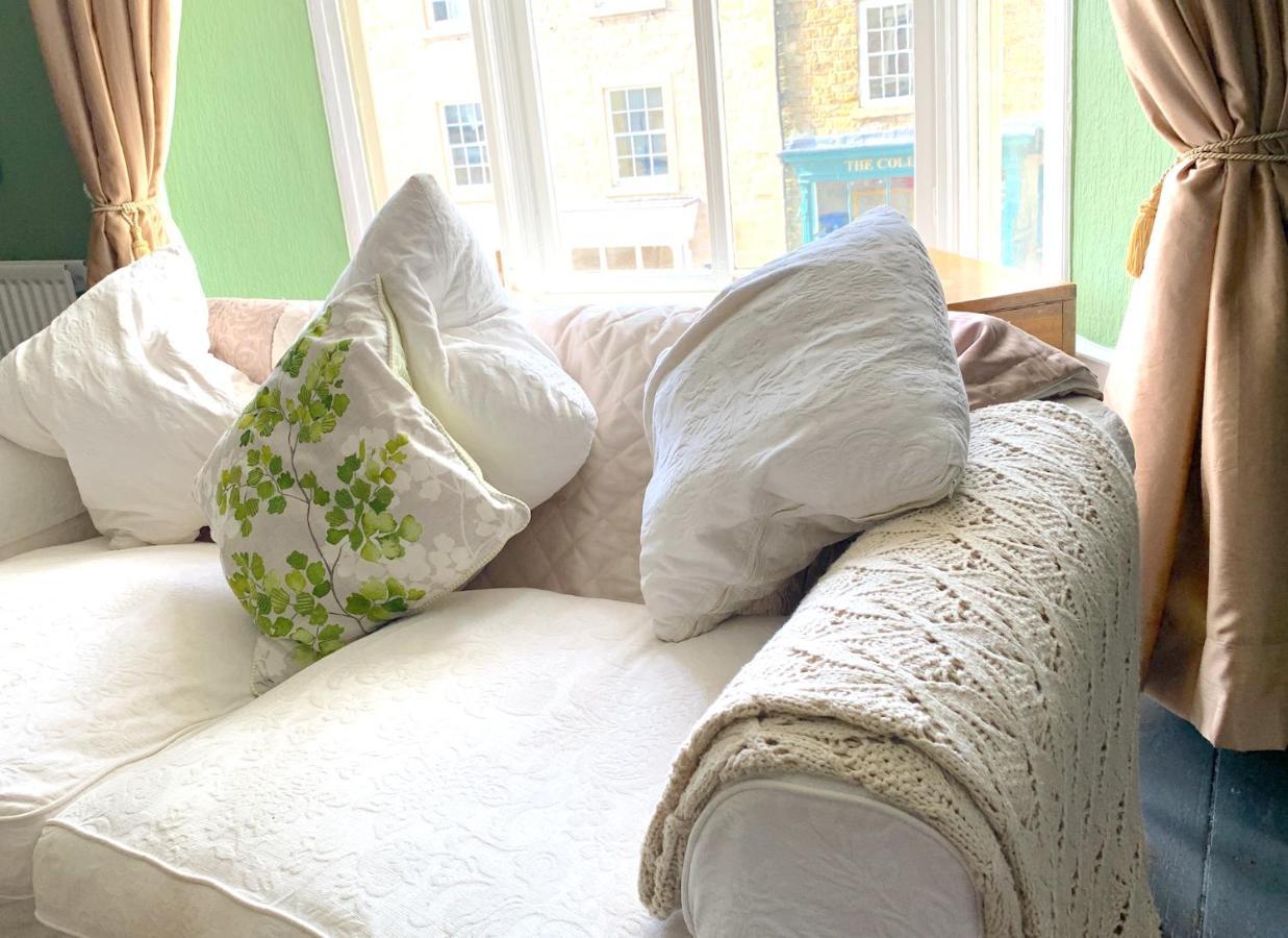 Spacious Georgian Apartment, Central Barnard Castle. Luaran gambar